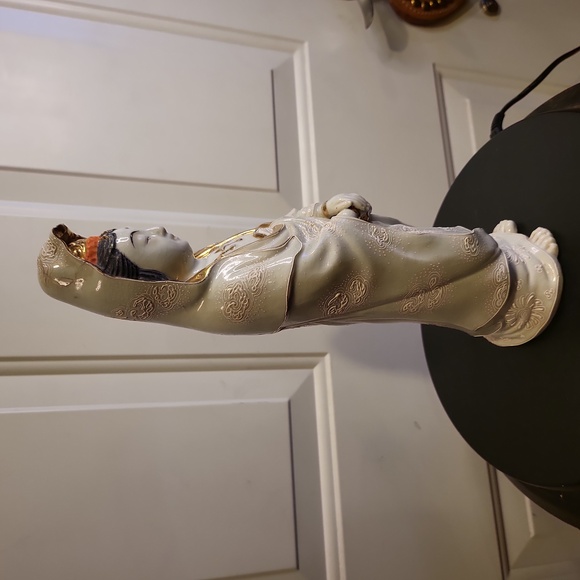 Japanese Kutani Pottery Statue Buddha Kannon Bodhisattva Porcelain Bisque Signed - Picture 7 of 10